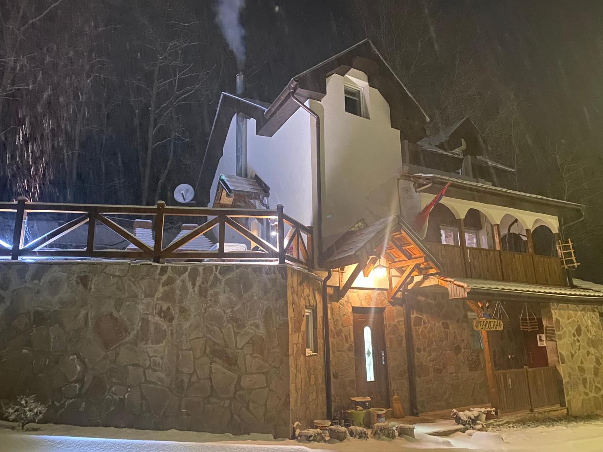 Kuca Za Odmor ,,Balkan” Crni Vrh Ngoại thất bức ảnh